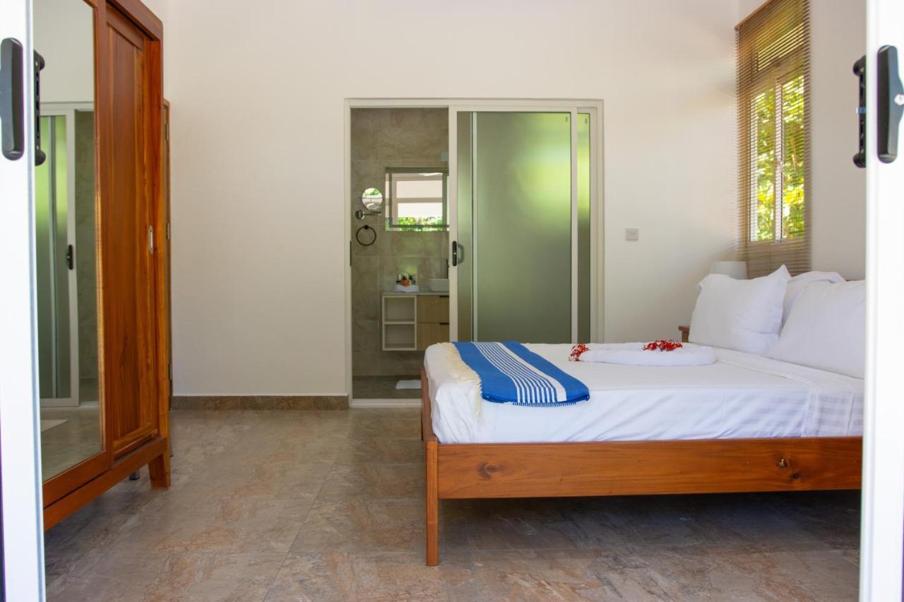 Macmillan'S Holiday Villas Grand Anse  Eksteriør bilde