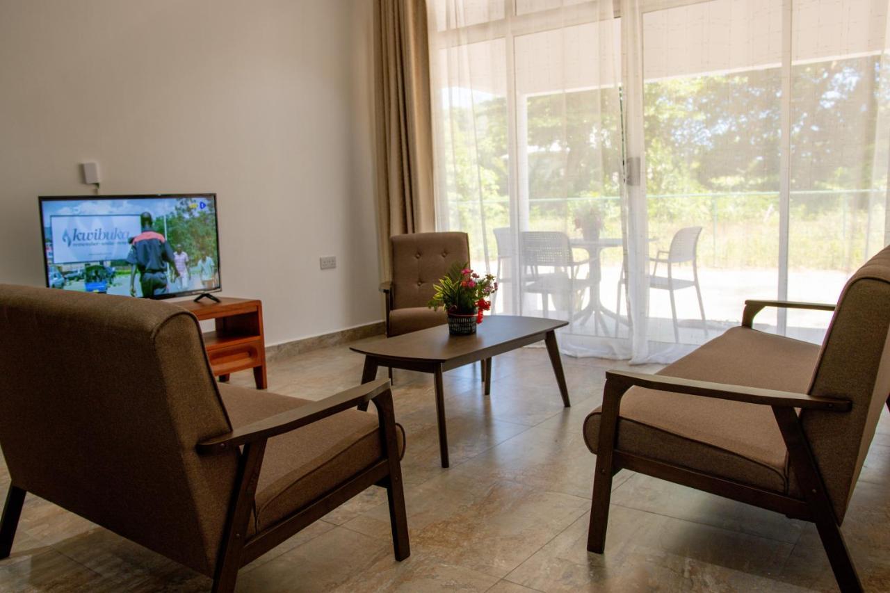 Macmillan'S Holiday Villas Grand Anse  Eksteriør bilde