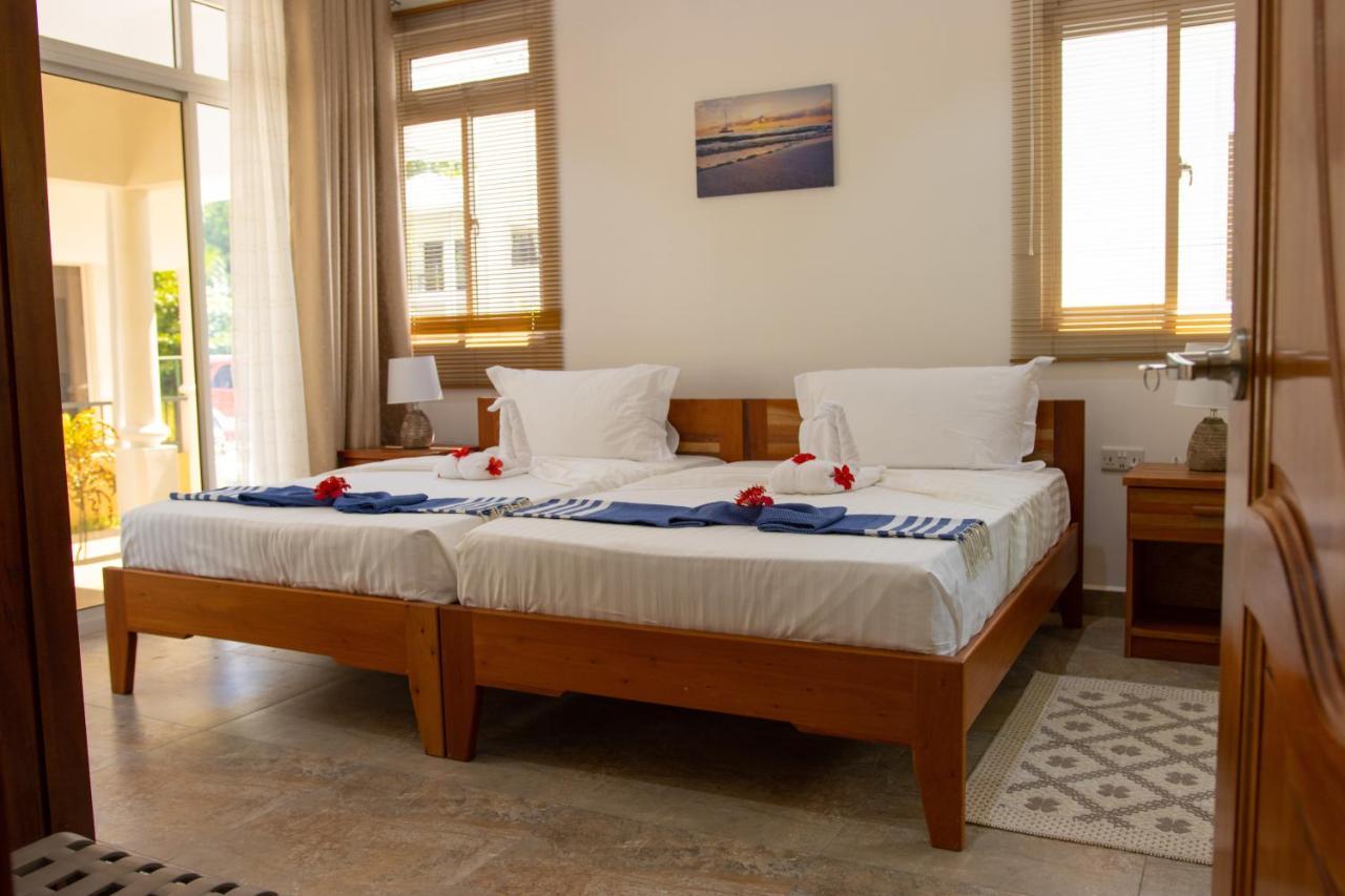 Macmillan'S Holiday Villas Grand Anse  Eksteriør bilde