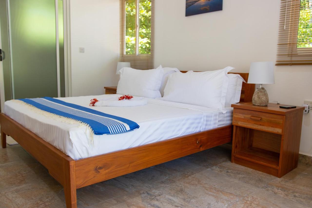 Macmillan'S Holiday Villas Grand Anse  Eksteriør bilde